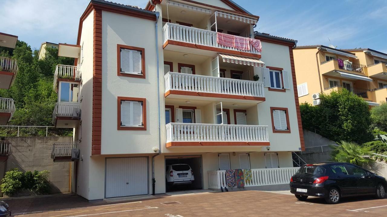Apartment Helen Ičići Kültér fotó