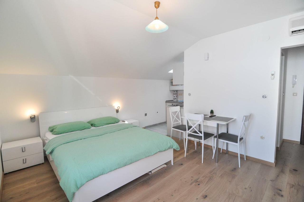 Apartment Helen Ičići Kültér fotó