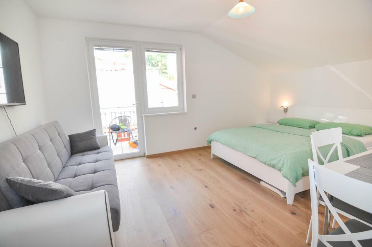 Apartment Helen Ičići Kültér fotó