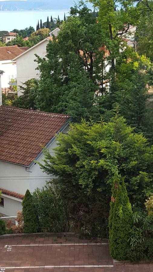 Apartment Helen Ičići Kültér fotó